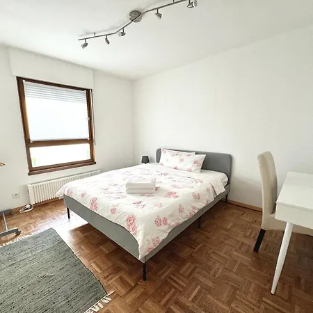 H&h - Full Equipped Near Mercedes In Apartment *