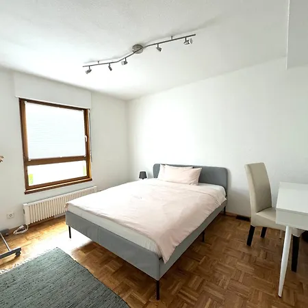 Apartment H&h - Full Equipped Near Mercedes In Sindelfingen