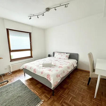 H&h - Quite And Cosy Near Park And In *