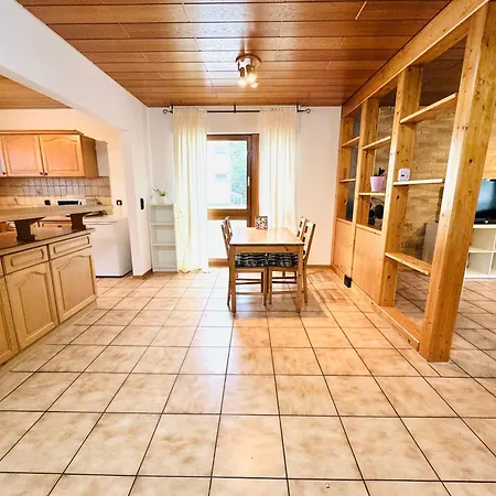 Apartment H&h - Full Equipped Near Mercedes In *