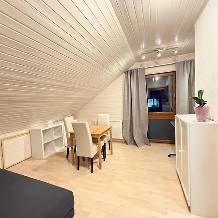 H&h - Quite And Cosy Near Park And In * Sindelfingen