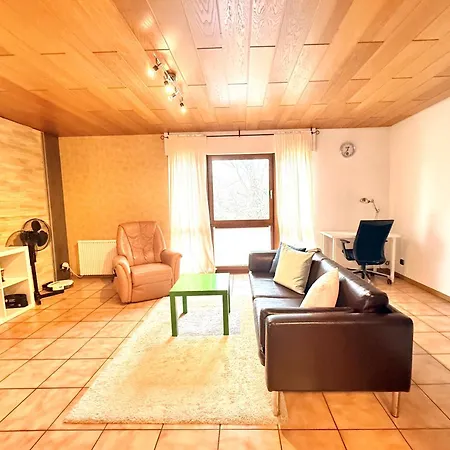 H&h - Quite And Cosy Near Park And In *