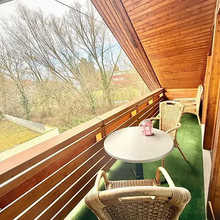 H&h - Quite And Cosy Near Park And In Sindelfingen