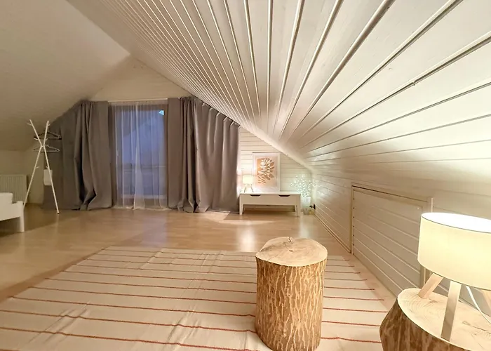 H&h - Quite And Cosy Near Park And In Apartamento *